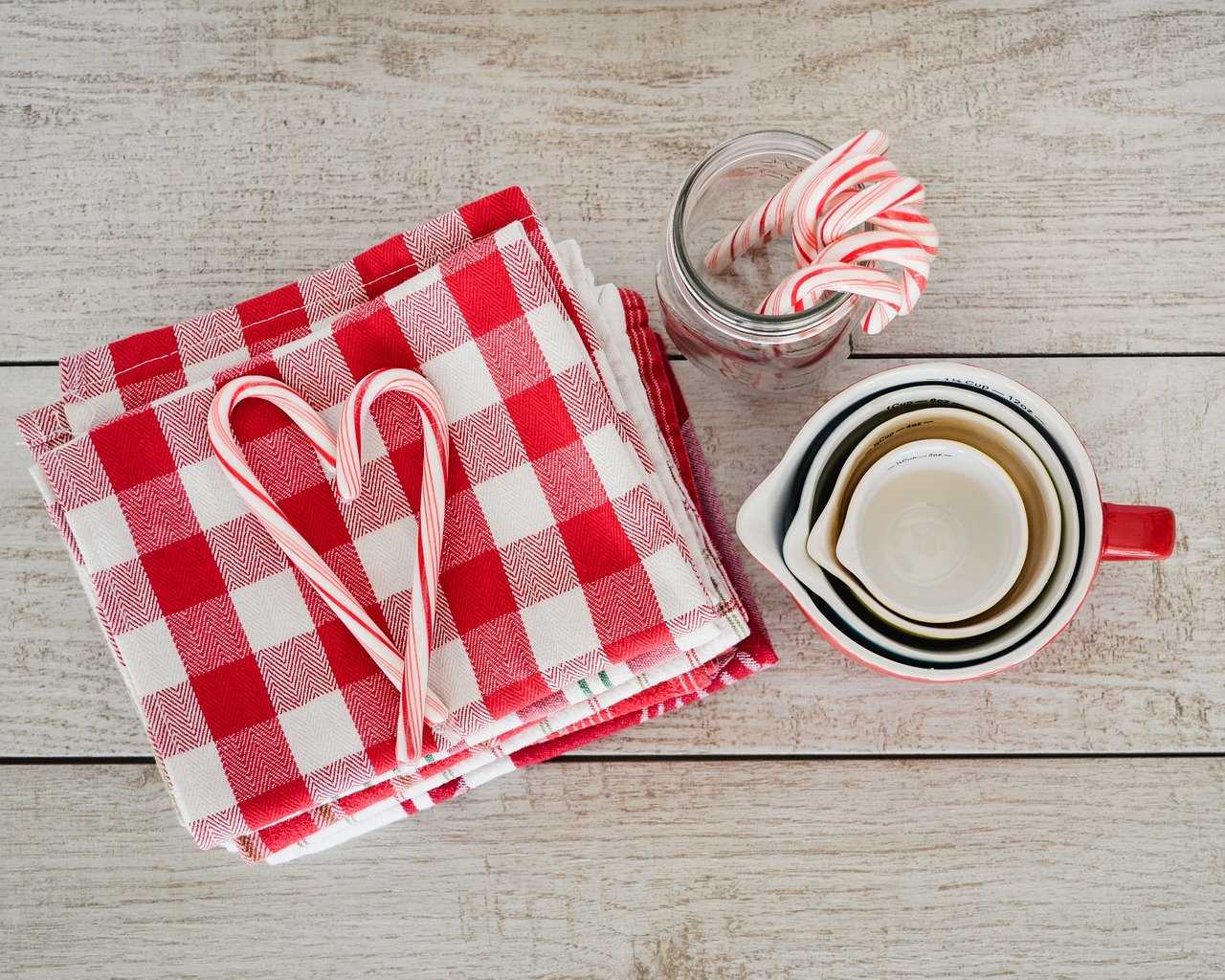 candy canes for dogs